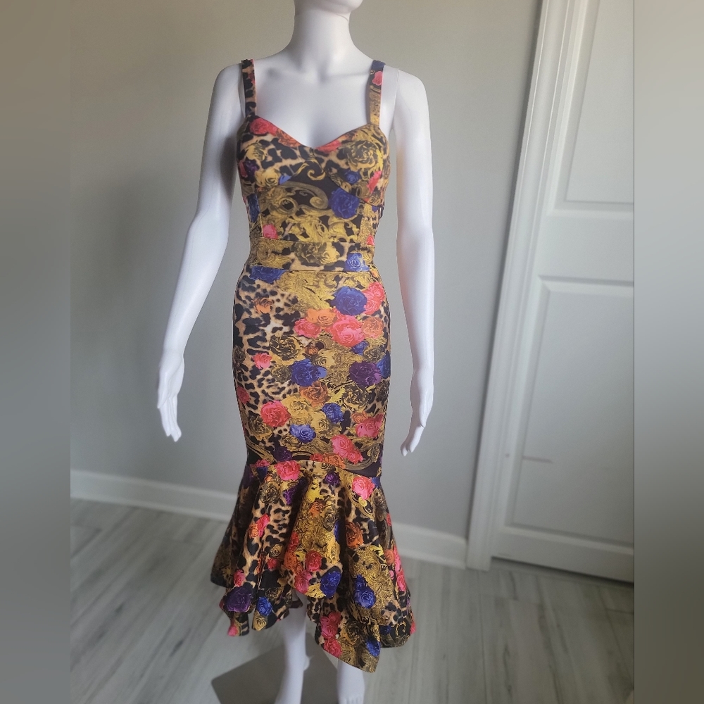 Fashion Nova Women Dress. Worn once - Picture 7 of 16
